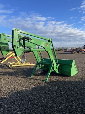Main image John Deere H480
